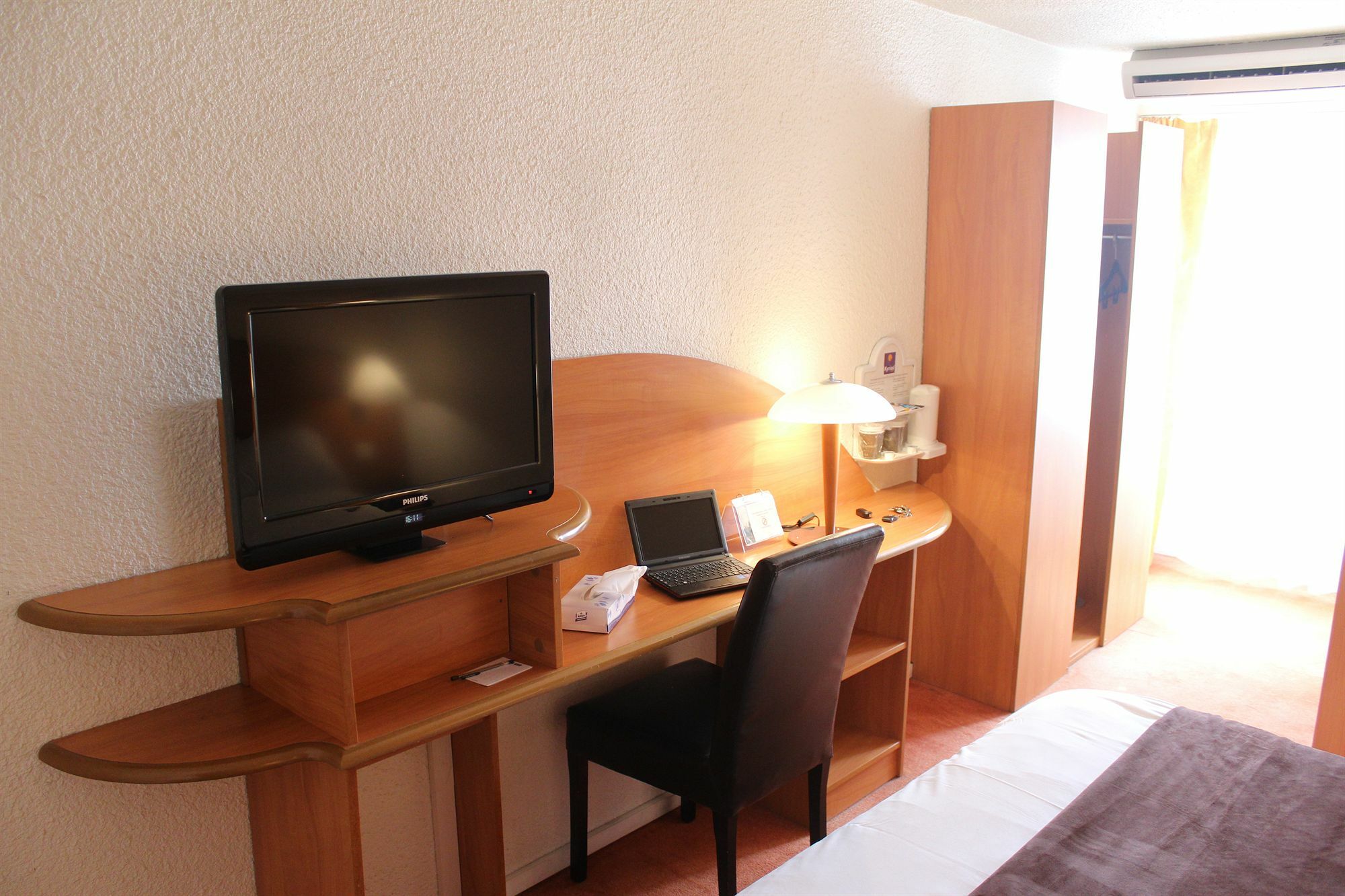 Central Hotel Créteil Eksteriør billede